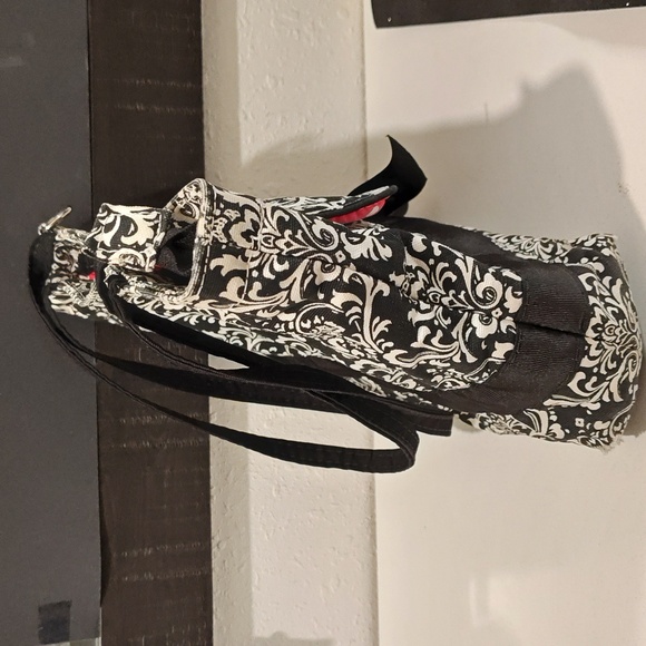 Bucket Style Shoulder Bag - Picture 10 of 10